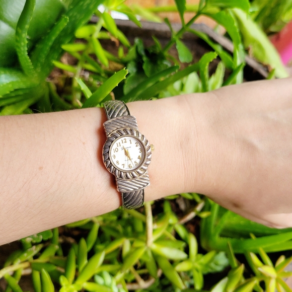 Vintage Geneva Watch - Picture 3 of 8